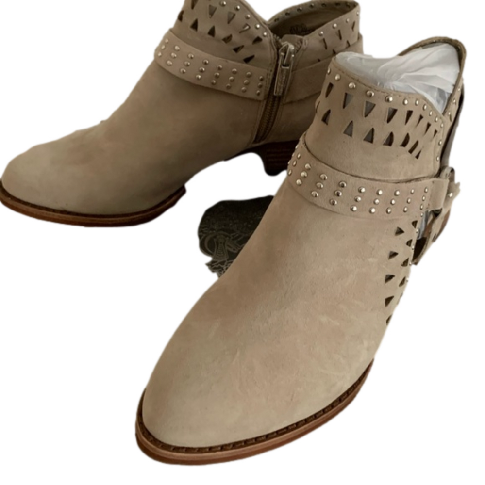 Vince Camuto Calley boots